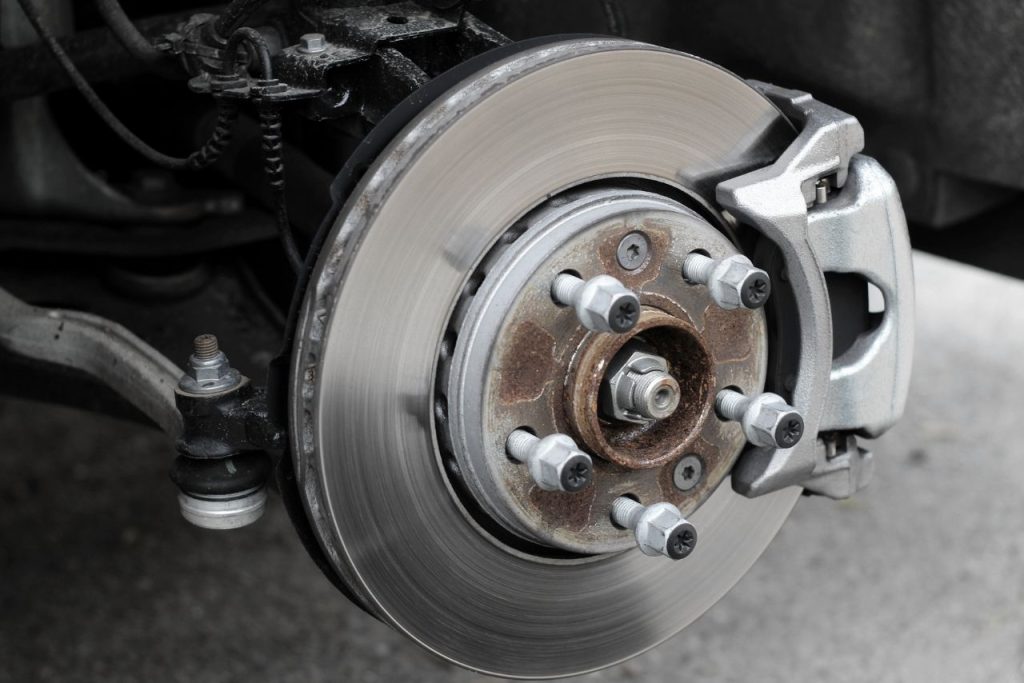 Why Are My New Brake Pads Rattling? (5 Causes 100 Solved