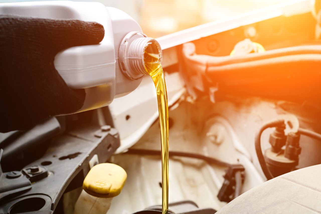 Does Engine Oil Get Thicker When Hot? (Here’s The Truth)