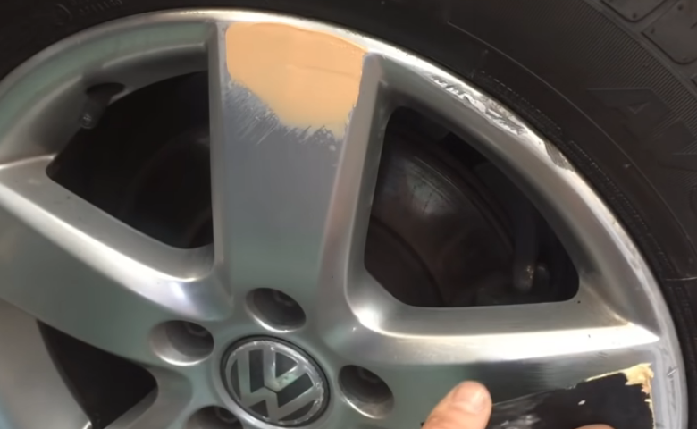 Can Scratched Rims Be Fixed?